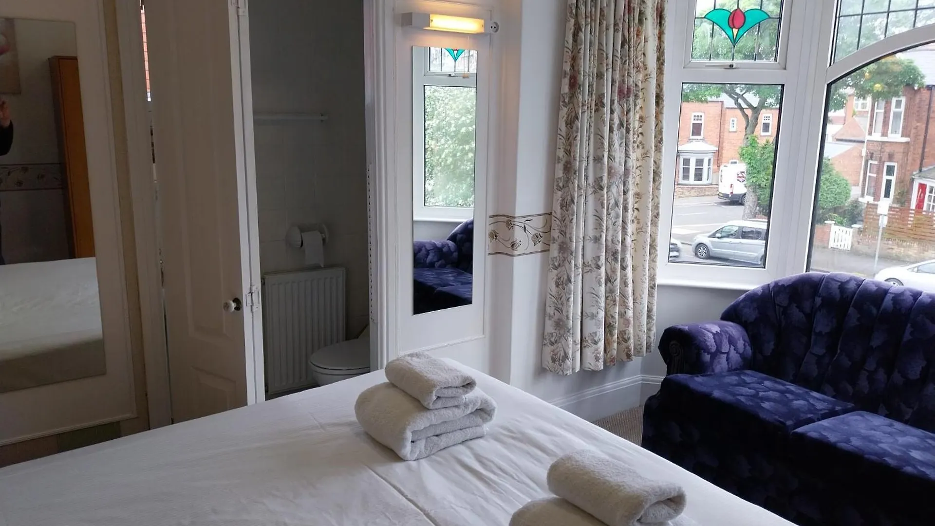 Columbus Rooms Scarborough