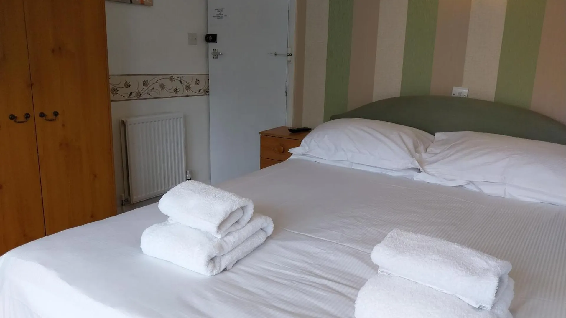 Columbus Rooms Scarborough