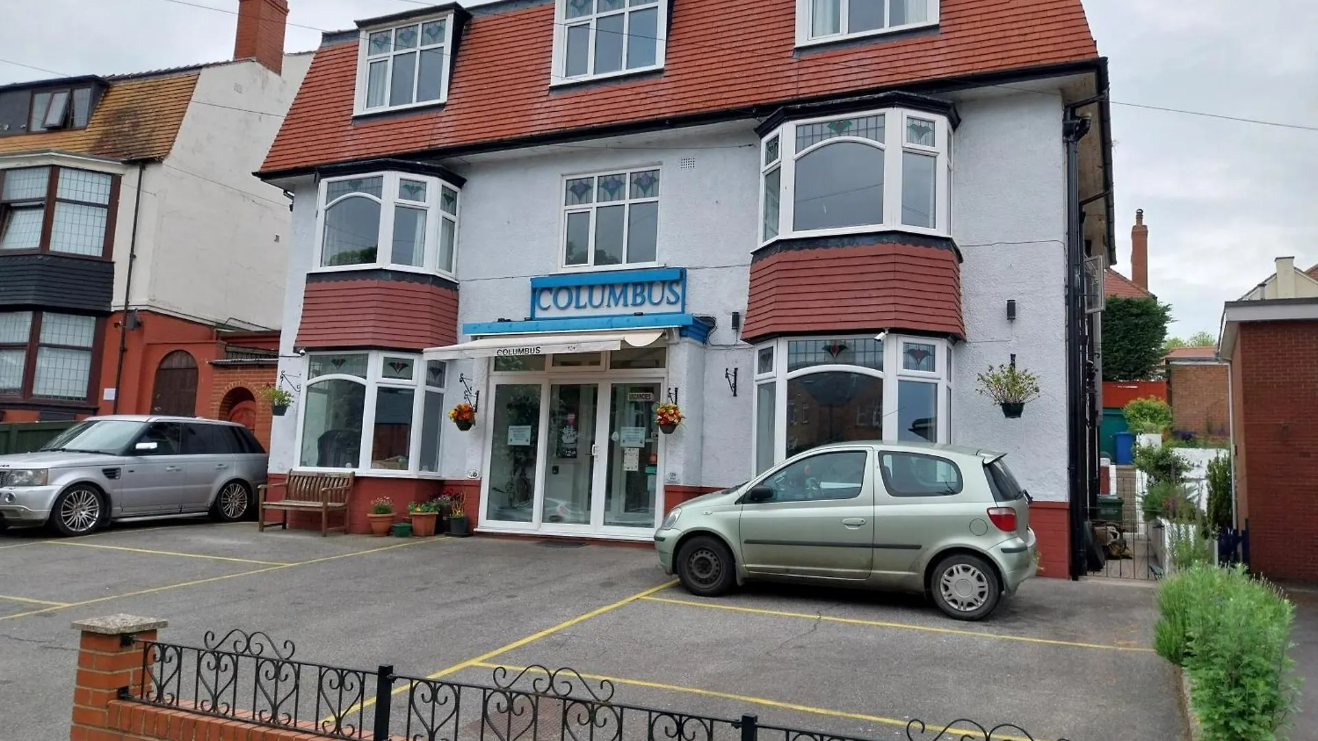 Columbus Rooms Scarborough